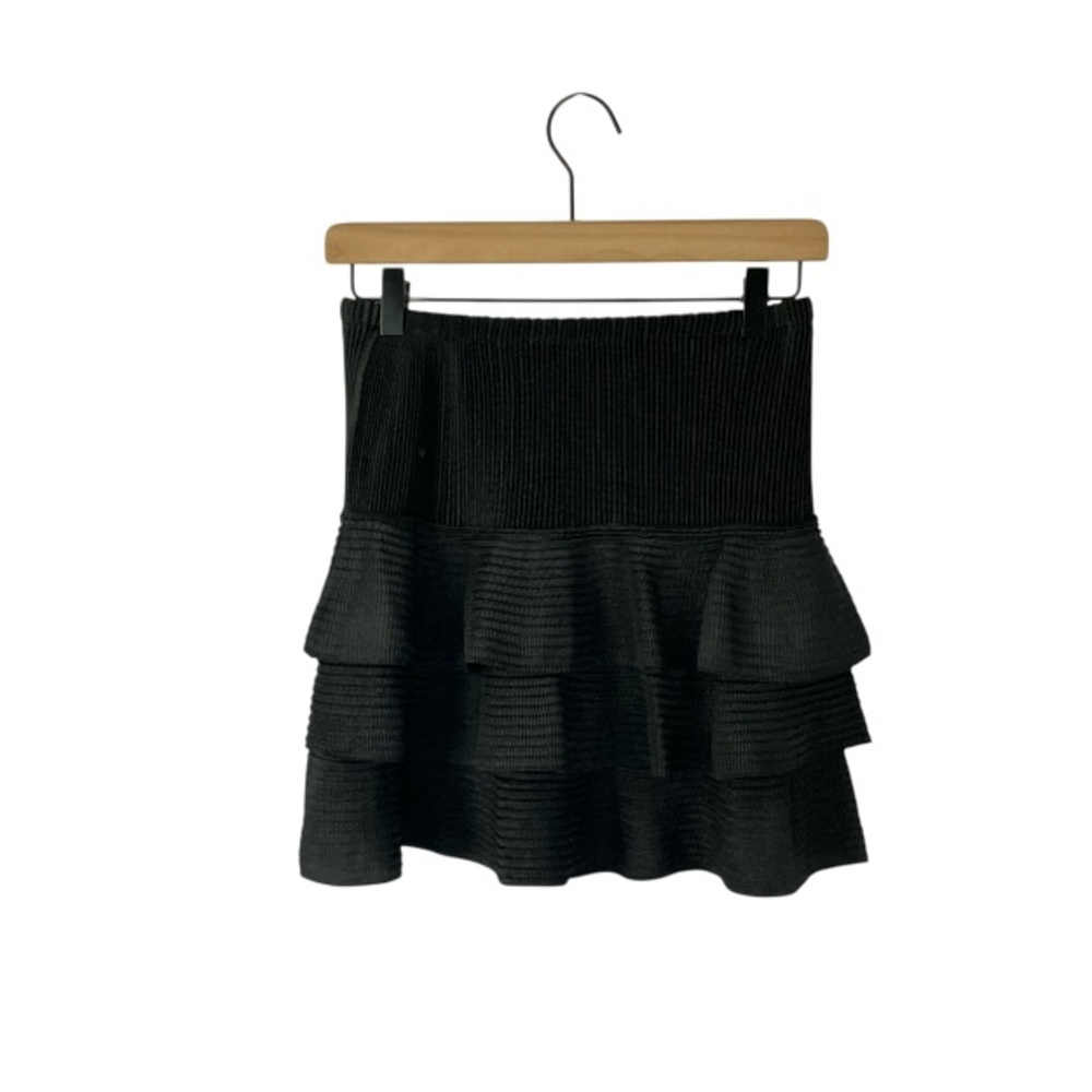 Specchio Pleats Black Pleated Tiered Mini Skirt